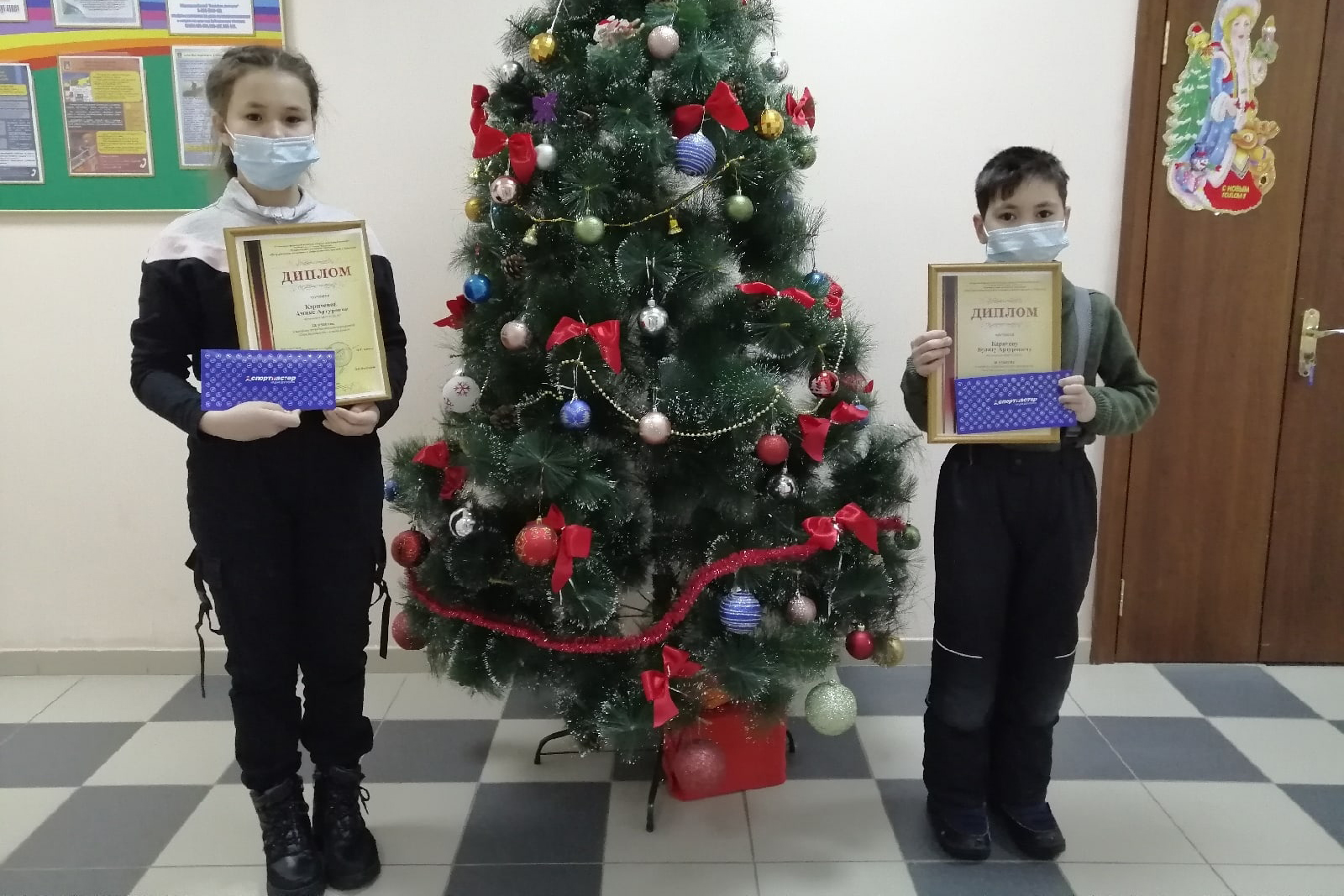 В Тобольске наградили победителей онлайн-марафона «Твоя безопасность - в твоих руках!»