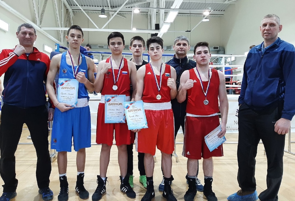 Боксеры из Тобольска завоевали награды на соревнованиях в Тюмени