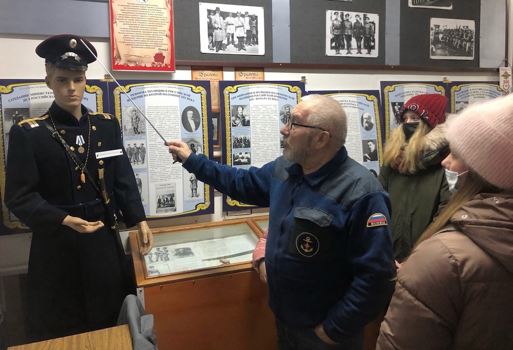  Воспитанники ВСМЦ «Россияне» побывали музее Тобольской полиции