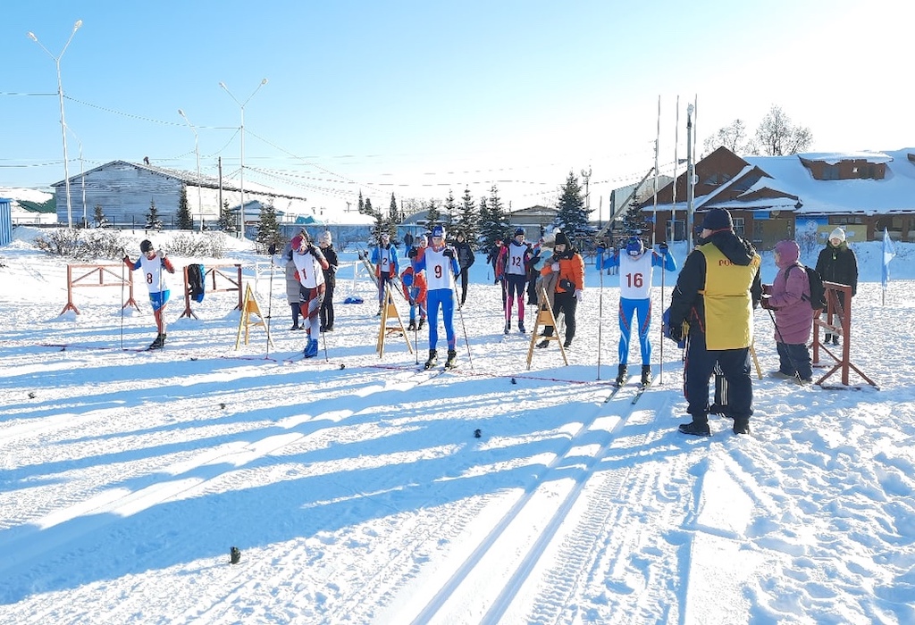 В поселке Прииртышский состоялись лыжные соревнования "Звездный спринт" 